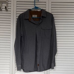 Legendary Whitetails Men's Charcoal Button Down Shirt